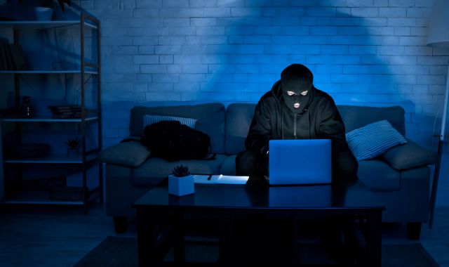 What to Do if You Are Scammed Online