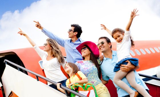 Wildlife Encounters: Top Safaris and Nature Experiences